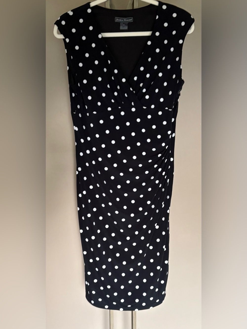 Jessica Howard Black and White Polka Dot Sleeveless Side Ruched Wrap Dress